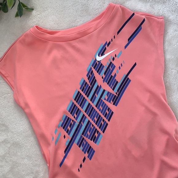 Nike Coral Pink & Blue Dri-Fit Tee T-shirt 3T EUC - Picture 10 of 10